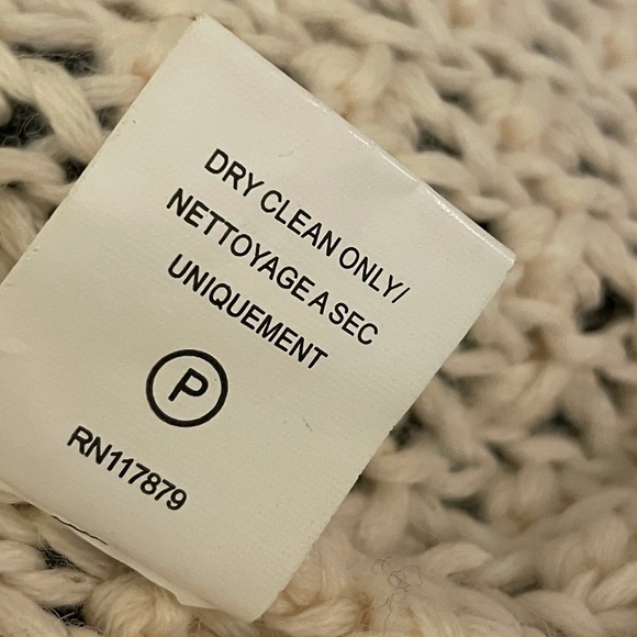 Beautiful Manoush knit w/velvet and lace trim dress - Picture 11 of 12